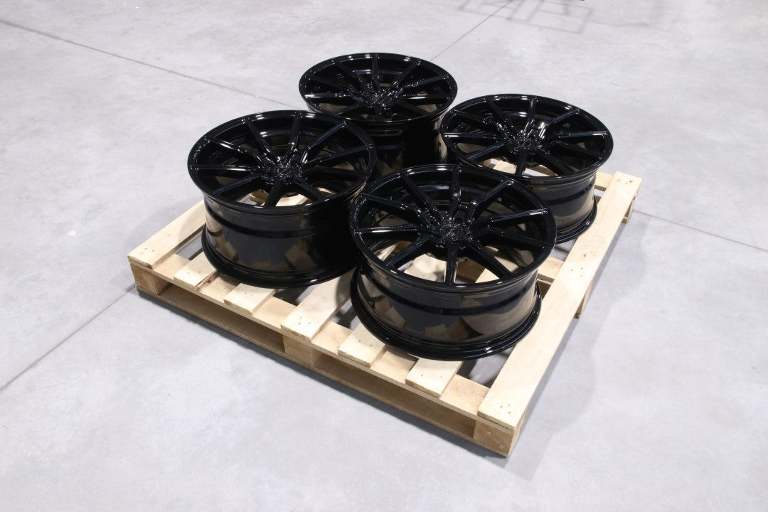 SET-CVR#12 – Set of CVR4 19x8,5 ET45 + 19x9,5 ET45 5x108 Gloss Black