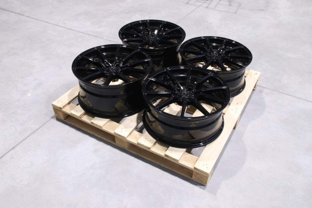SET-CVR#14 – Set of CVR4 20x8,5 ET35 + 20x9,5 ET28 5x120 Gloss Black