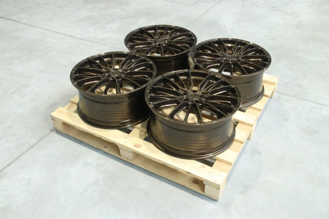 SET-CVR#50 – Set of CVR7 20x9 ET36 5x108 Gloss Bronze