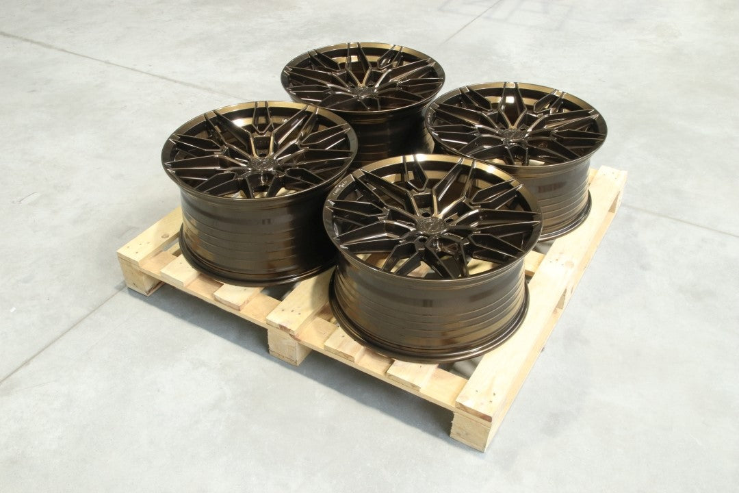 SET-CVR#61 – Set of CVR6 20x9,5 ET34 + 20x10,5 ET45 5x114,3 Gloss Bronze