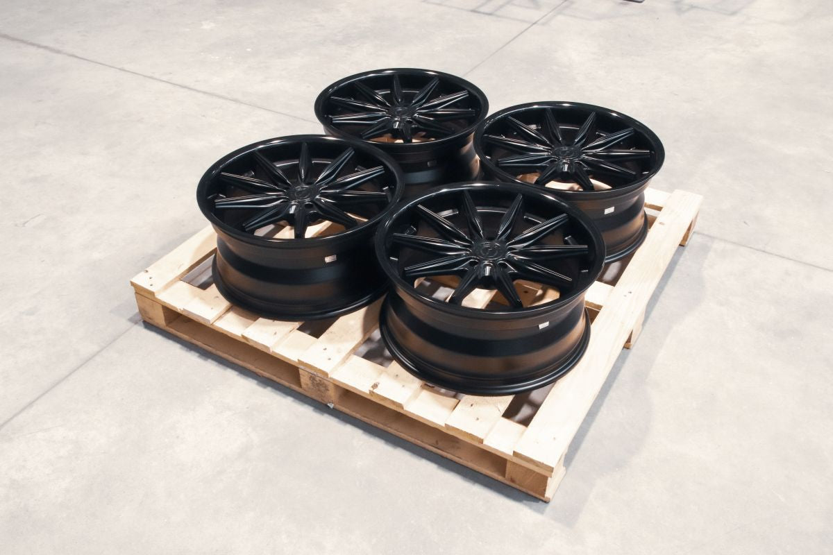 SET-CVR#101 – Set of CVR8 19x8,5 ET40 5x112 Matt Black