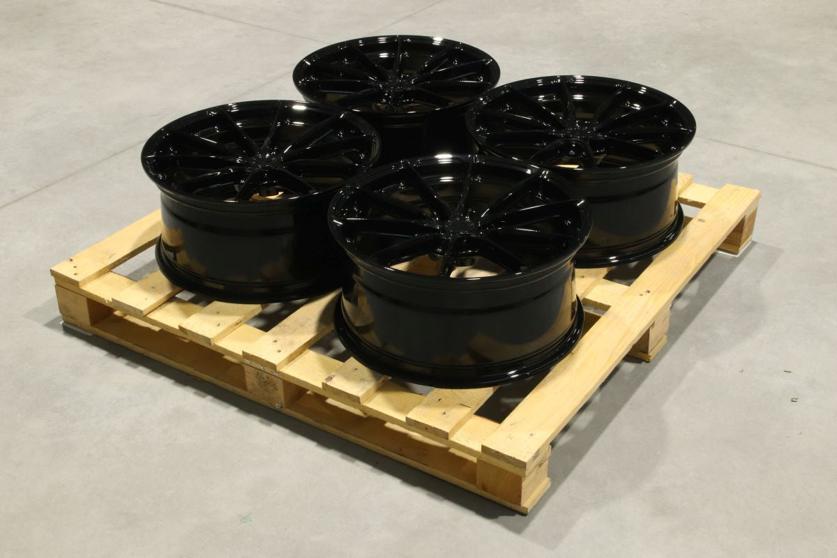 SET-JR#343 – Set of JR37 19x8,5 ET35 5x112 Gloss Black