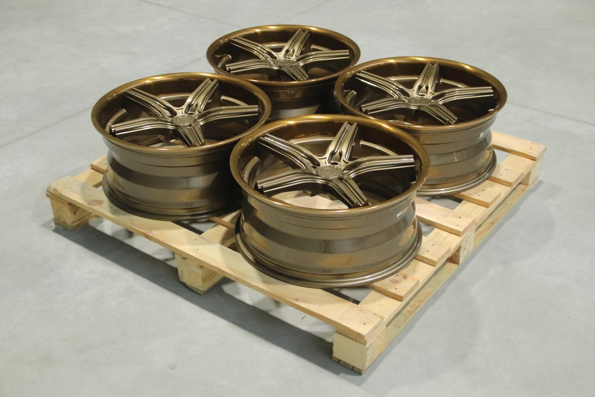 SET-CVR#137 – Set of CVR9 20x8,5 ET33 5x112 Gloss Bronze