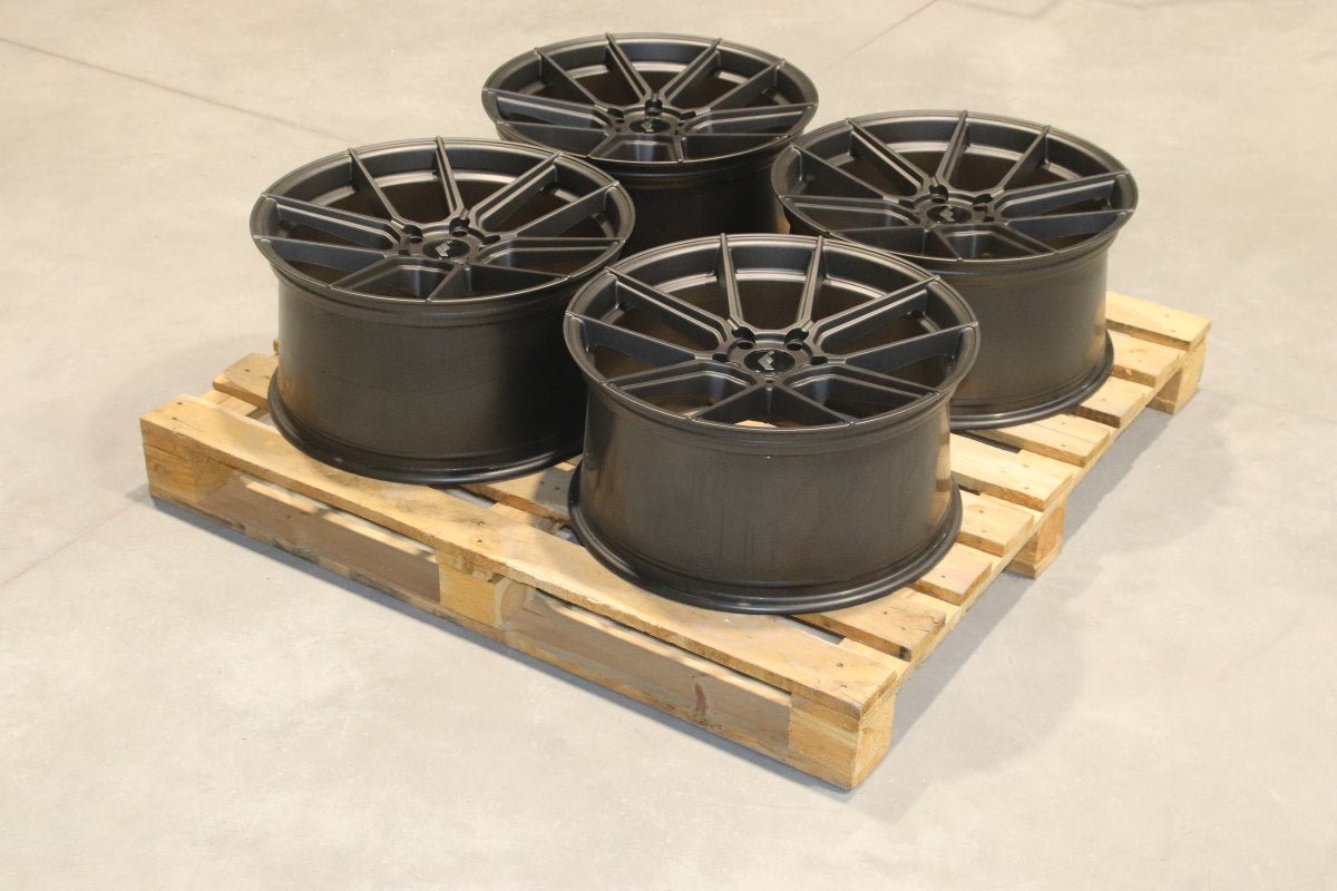 SET-JR#511 – Set of JR30 20x10 ET35 + 20x10,5 ET45 5x114,3 Matt Graphite