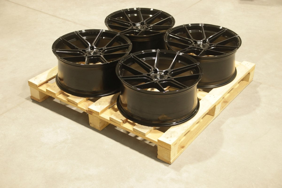 SET-JR#520 – Set of JR30 20x9 ET29 5x130 Black Machined w/Tinted Face