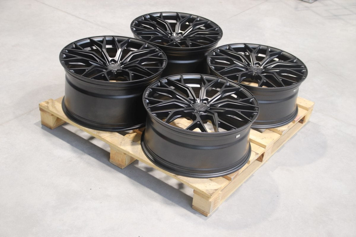 SET-CVR#159 – Set of CVR1 22x9,5 ET46 + 22x11 ET50 5x112 Carbon Graphite