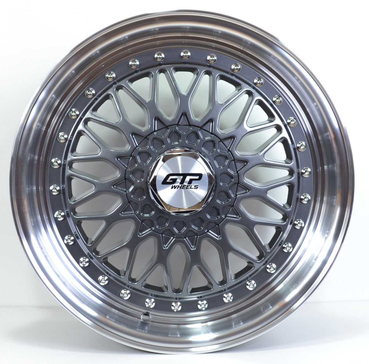 GTP 072 8,5x17 8x100/108 ET35 Grau Matt (Flow-Forming) GTP WHEELS 8,5x17 ET35 8x100 Alufelge