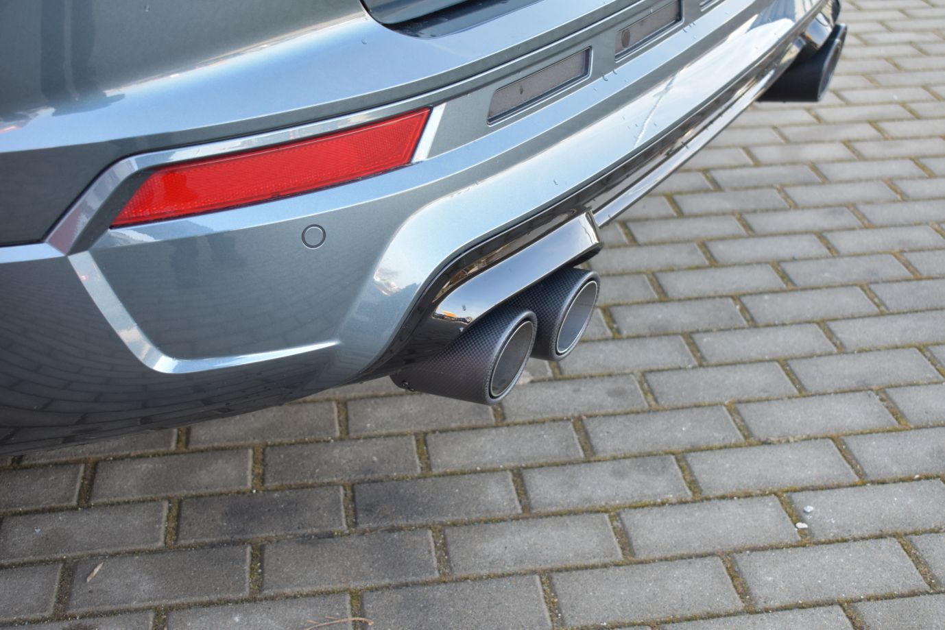Friedrich Motorsport 76mm Duplex Sportauspuff Klappensteuerung für Seat Cupra