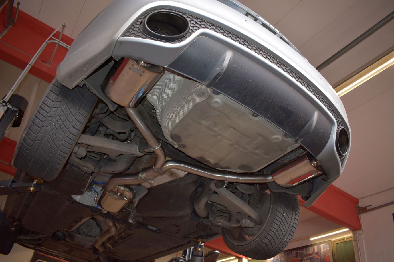 Streetbeast 76mm Duplex-Anlage Sportauspuff Klappensteuerung für Audi A5 B8