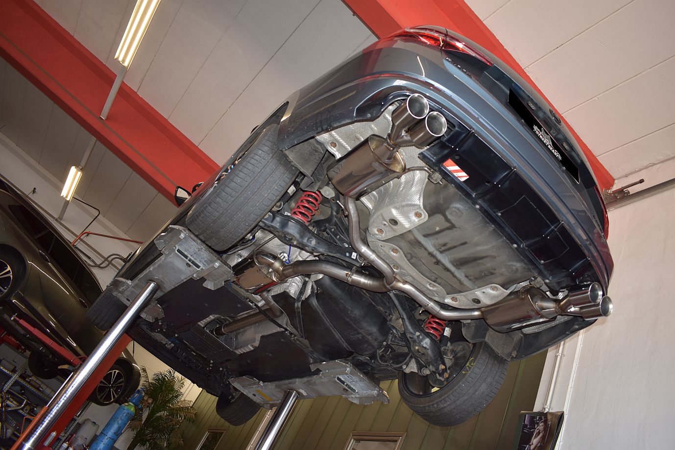 Streetbeast 76mm Duplex Sportauspuff mit Klappensteuerung für Skoda Superb 3V 3T