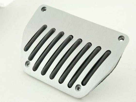 FK Alupedale Pedale Set 3-teilig BMW 3er, 5er, 7er, X3, X5, Z3 Automatikgetriebe Pedalcover Autopedale Streifen-Design