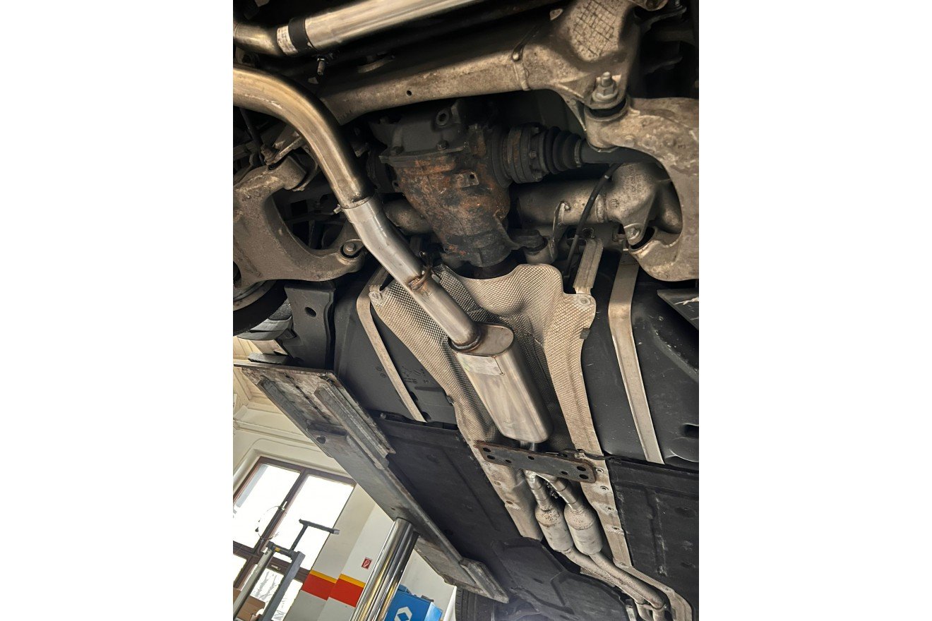 Fox Vorschalldämpfer Auspuff Sportauspuff für BMW E60 520i 523i 525i 530i Bj.06-