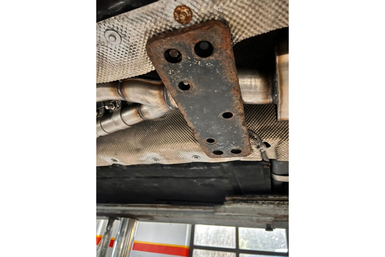 Fox Vorschalldämpfer Auspuff Sportauspuff für BMW E60 520i 523i 525i 530i Bj.06-