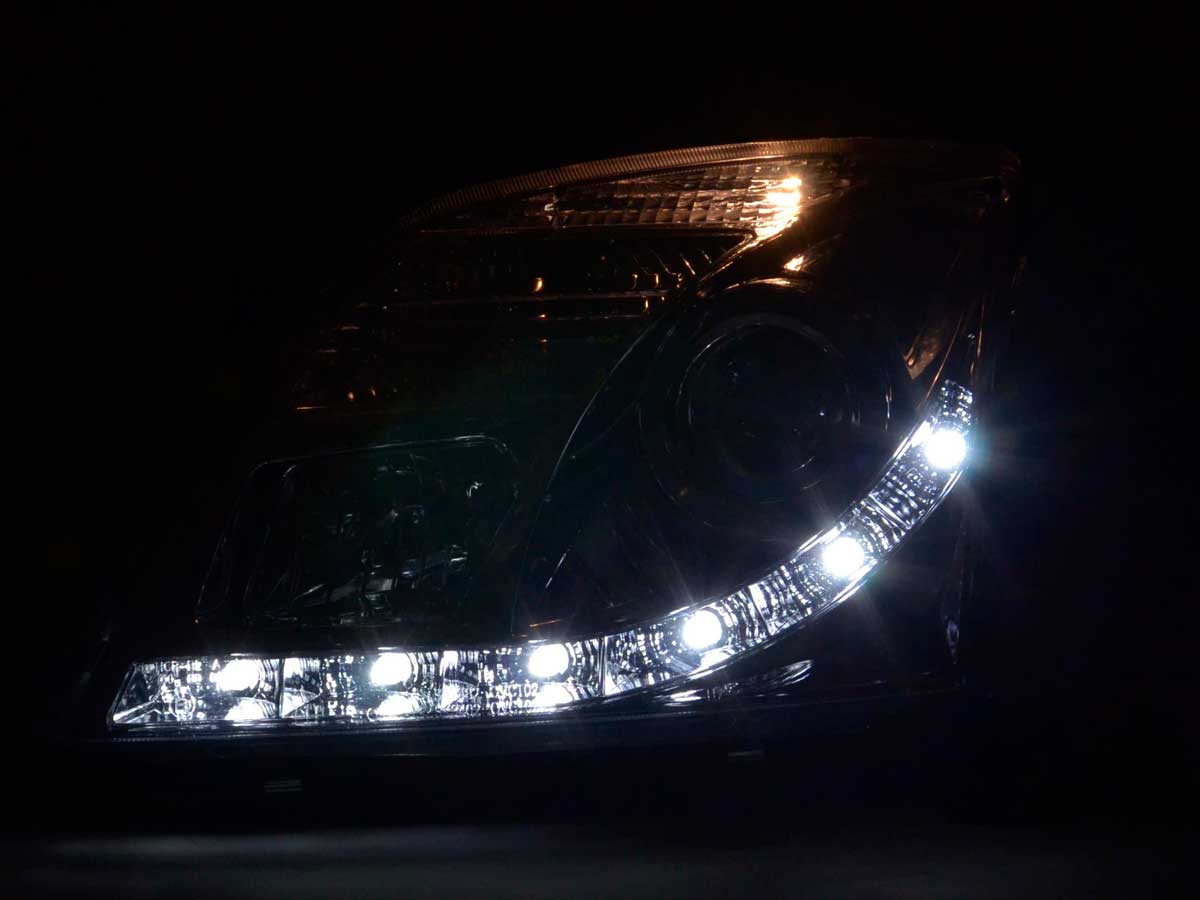 Scheinwerfer Set Daylight LED Tagfahrlicht Opel Vectra C Bj. 2002-2005 chrom
