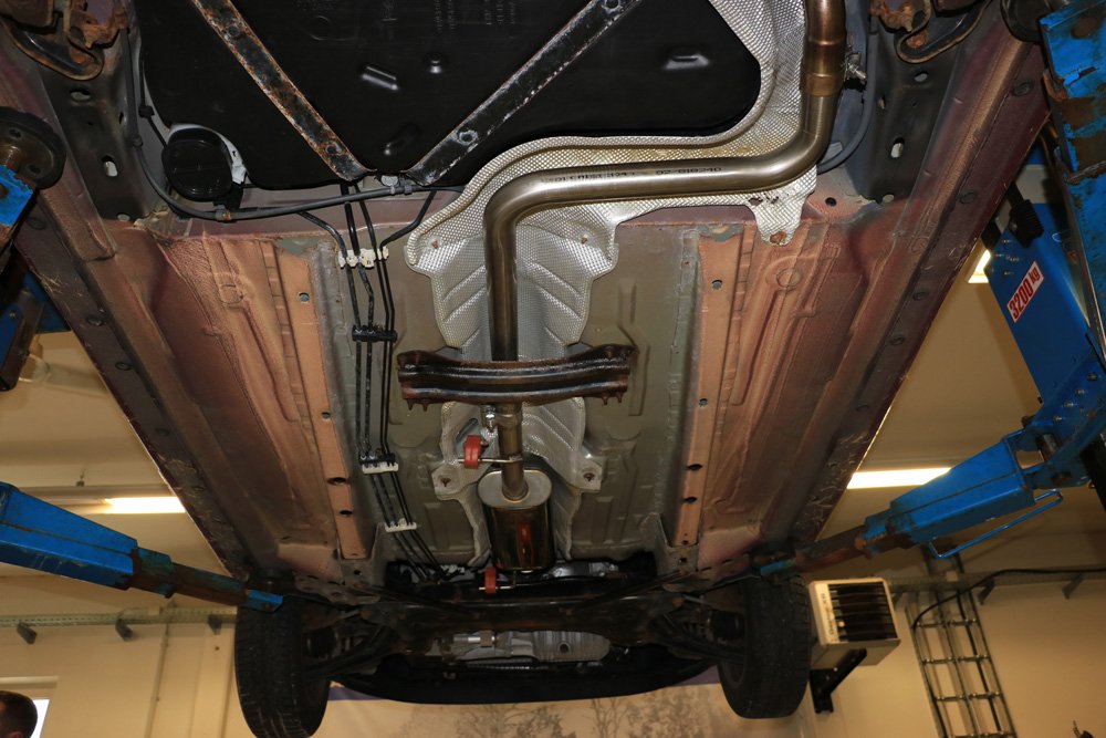 Fox Vorschalldämpfer Auspuff Sportauspuff für Ford Fiesta VII/ Fiesta VII Sport