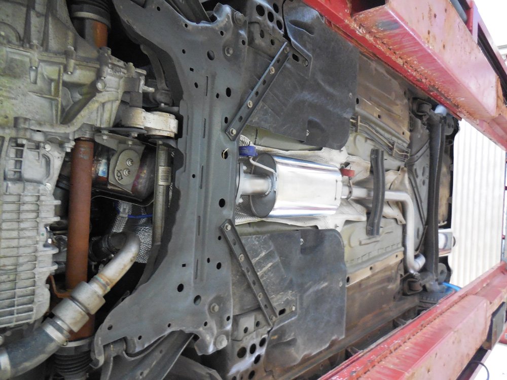 Fox Vorschalldämpfer Auspuff Sportauspuff für Ford Fiesta Fiesta 7 ST 1.6l 134kW