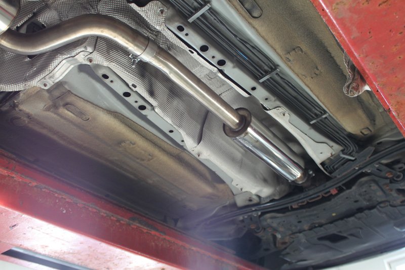 Fox Vorschalldämpfer Auspuff Sportauspuff für Ford Focus II Facelift Fließheck