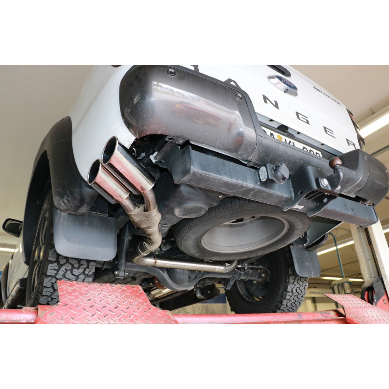 Fox Auspuff Sportauspuff Endschalldämpfer Sidepipe für Ford Ranger Doppelkabine