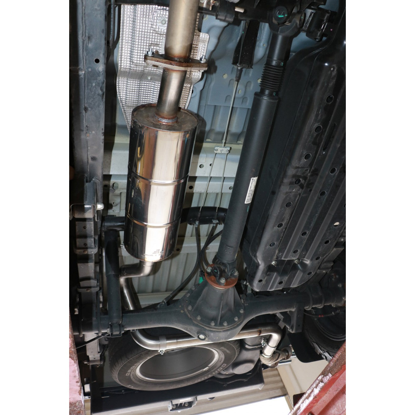 Fox Auspuff Sportauspuff Endschalldämpfer Sidepipe für Ford Ranger Doppelkabine