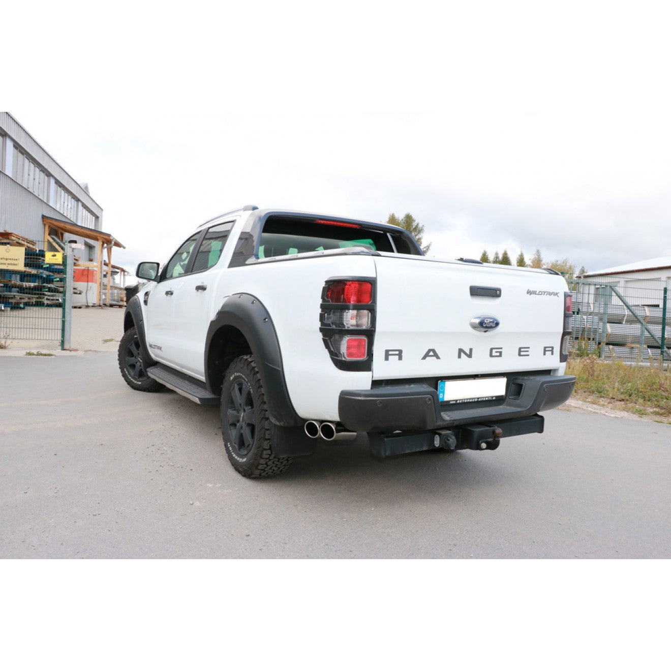 Fox Auspuff Sportauspuff Endschalldämpfer Sidepipe für Ford Ranger Doppelkabine