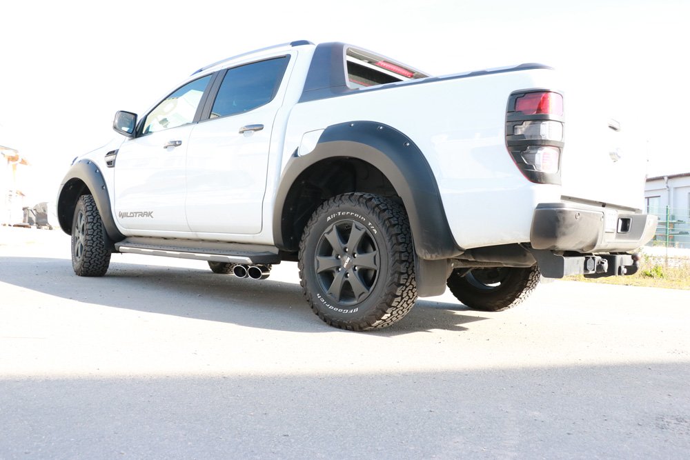 Fox Auspuff Sportauspuff Endschalldämpfer für Ford Ranger Doppelkabine 4x4 2.2