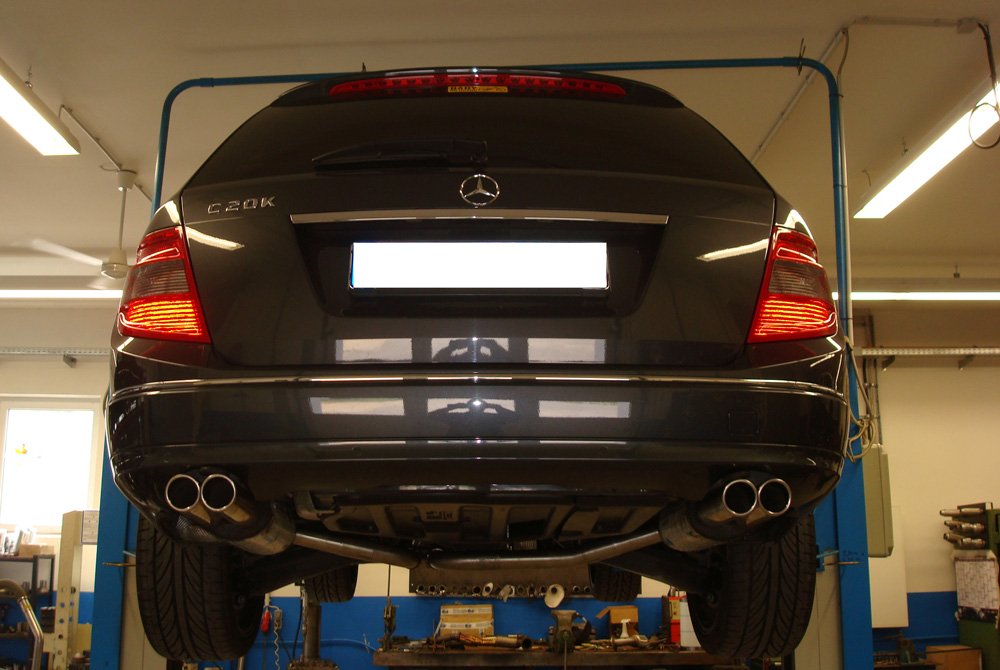 Fox Duplex Auspuff Sportauspuff Endschalldämpfer für Mercedes C-Klasse C180 C200