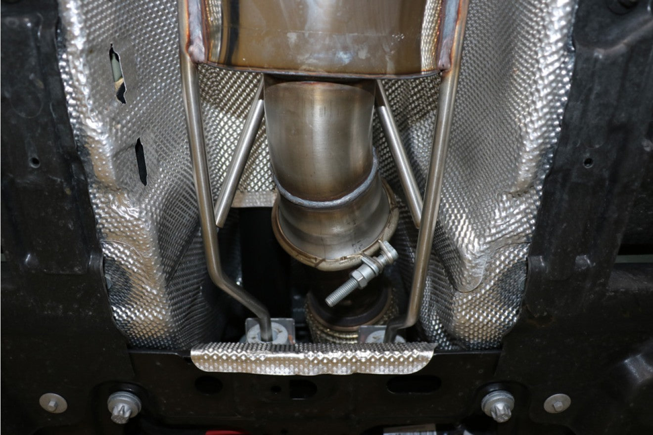 Fox Vorschalldämpfer Auspuff Sportauspuff für Mercedes CLA 45 45S 118 2.0l