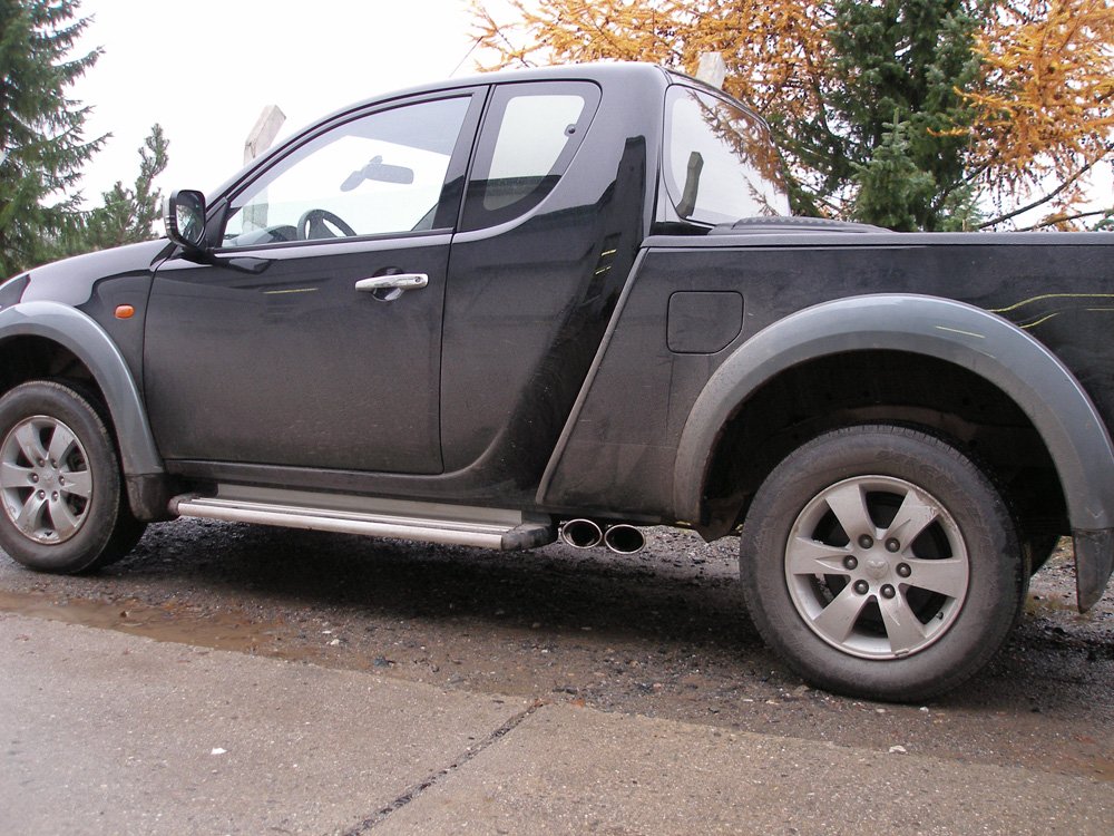 Fox Auspuff Sportauspuff Endschalldämpfer für Mitsubishi L200 Typ KAOT Clubcap