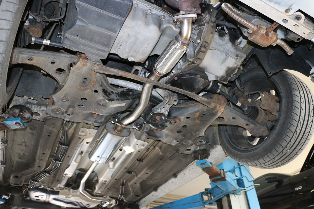 Fox Vorschalldämpfer Auspuff Sportauspuff für Opel Corsa D 1.4l 64/66/74kW
