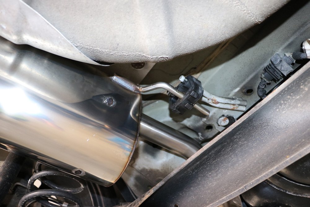 Fox Auspuff Sportauspuff Endschalldämpfer für Opel Corsa D Sportheck oder OPC