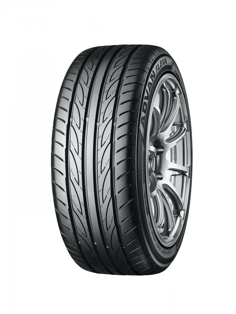 Yokohama Sommerreifen					Advan Fleva V701 XL
					
						275/40R18 103W