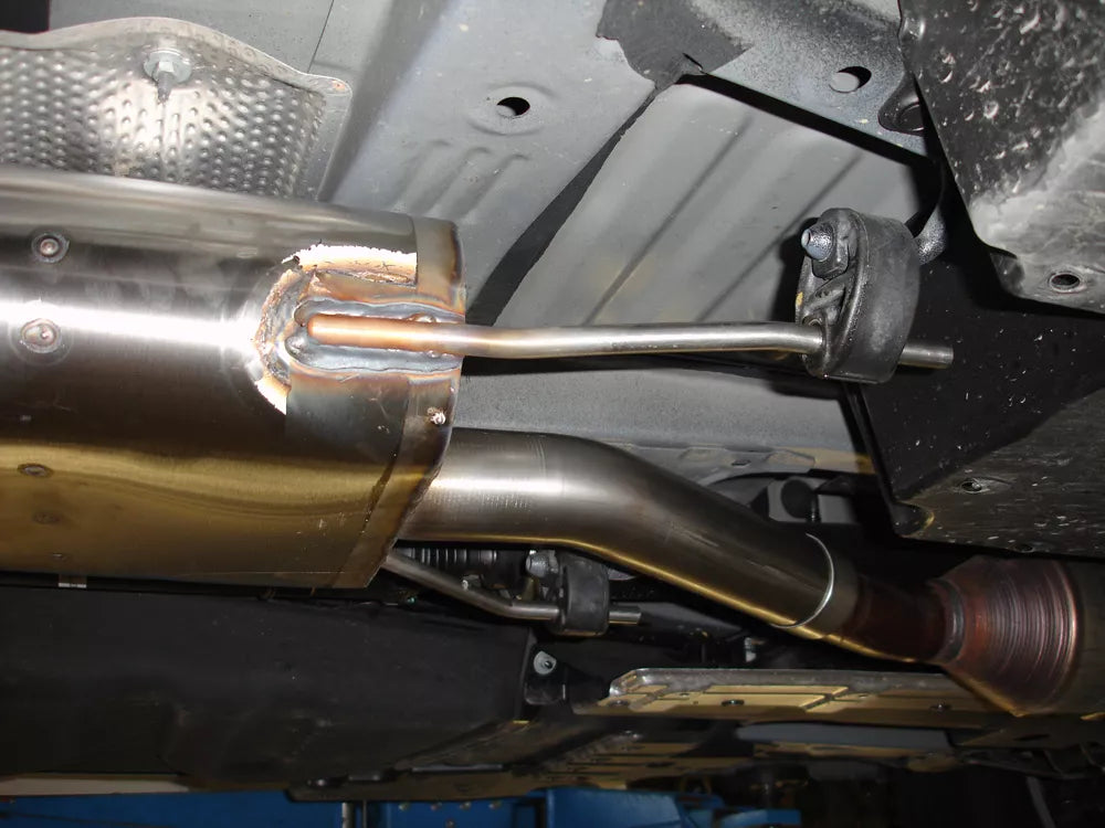 Fox Mittelschalldämpfer Auspuff Sportauspuff für Toyota RAV 4 3 D